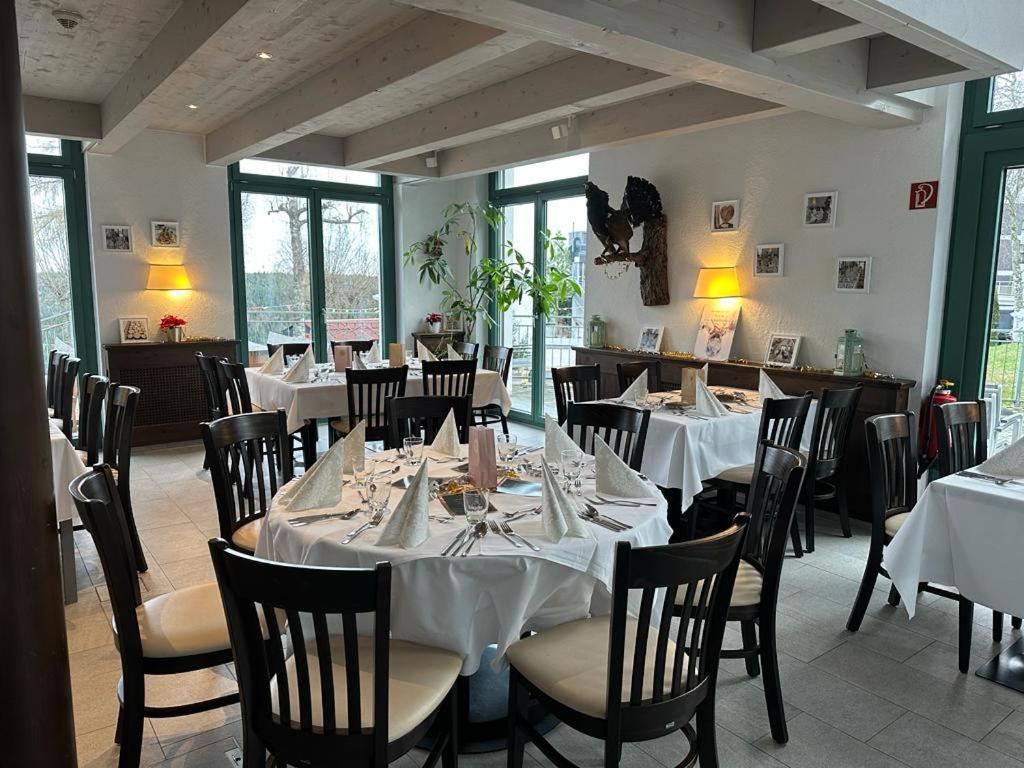 Hotel Auerhahn Nest Bad Wildbad Esterno foto