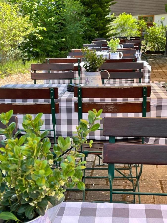 Hotel Auerhahn Nest Bad Wildbad Esterno foto